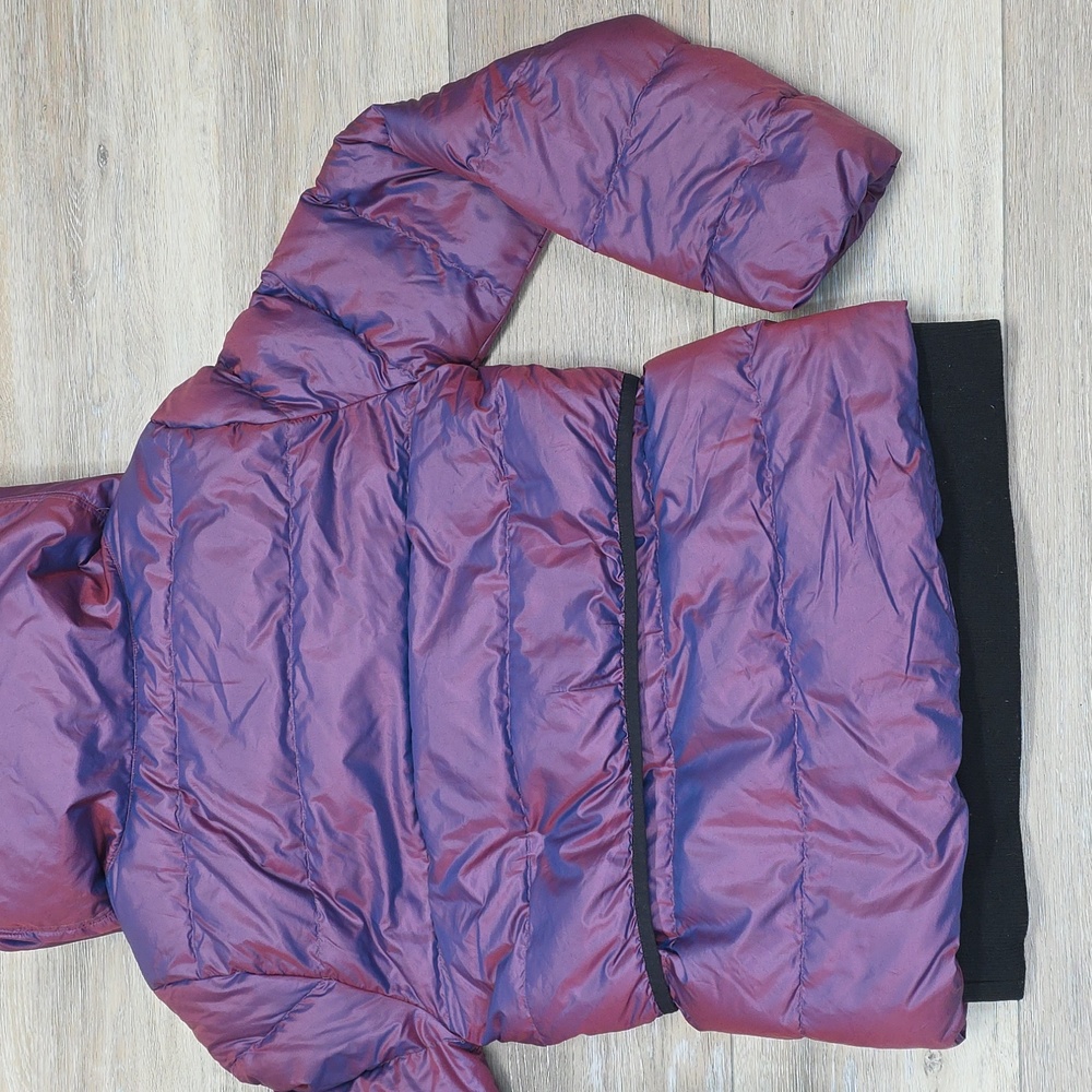 Nike Sportswear Womens Iridescent Asymmetrical Down Puffer Jacket Purple XS - Picture 12 of 13